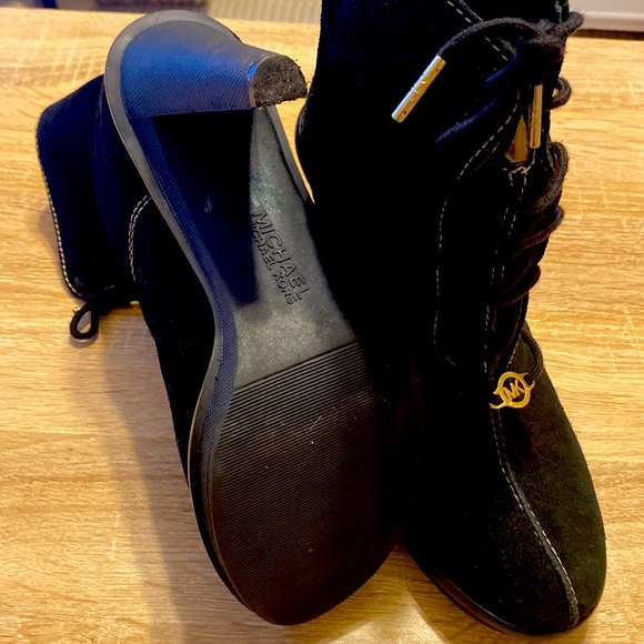 Michael Kors platform booties - Picture 6 of 8